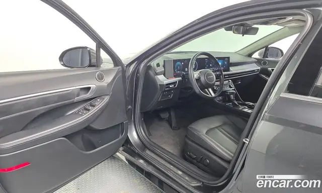 Hyundai Sonata 2024 2.0 автомат (гидро), миниатюра 10