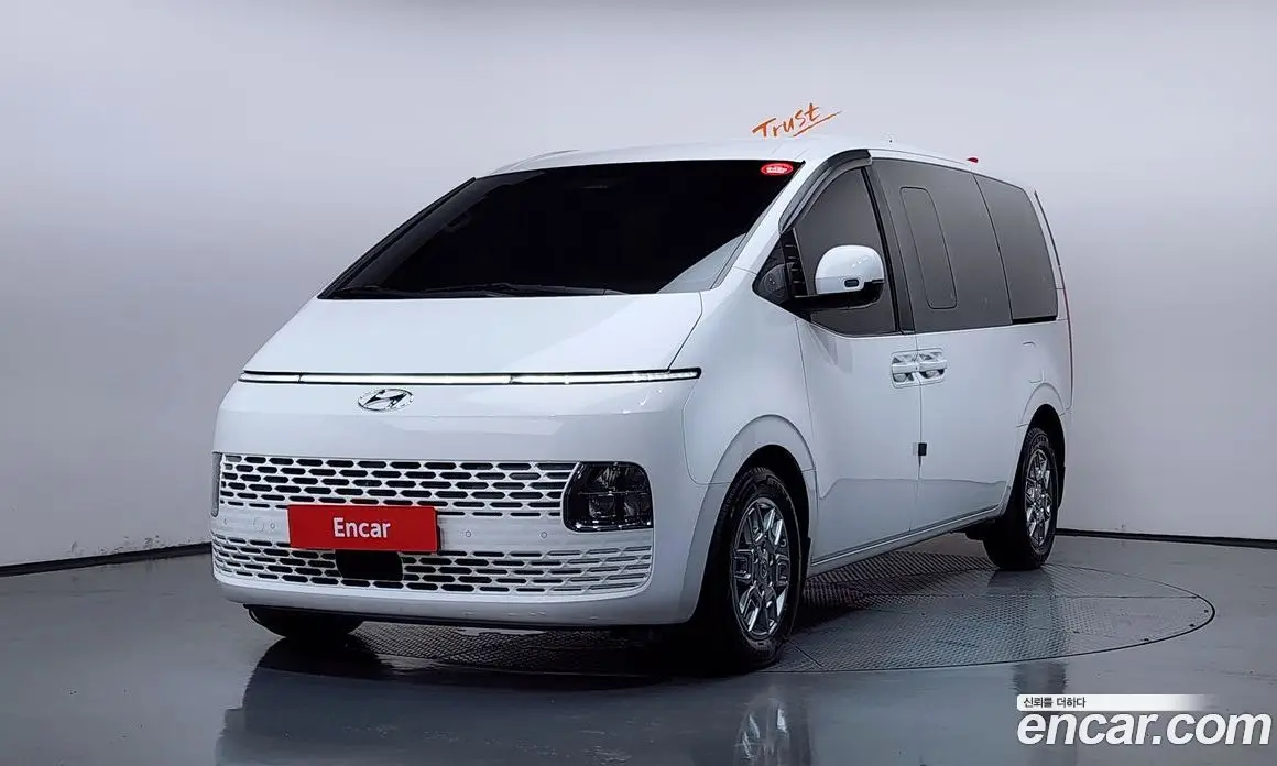 Hyundai Staria 2024 3.5 автомат (гидро), фото 1 Hyundai Staria 2024 3.5 автомат (гидро), фото 1