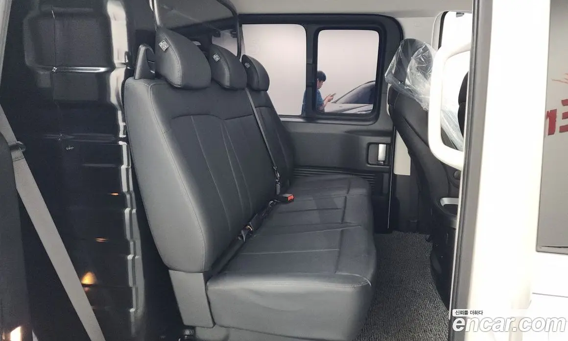 Hyundai Staria 2024 3.5 автомат (гидро), фото 17 Hyundai Staria 2024 3.5 автомат (гидро), фото 17