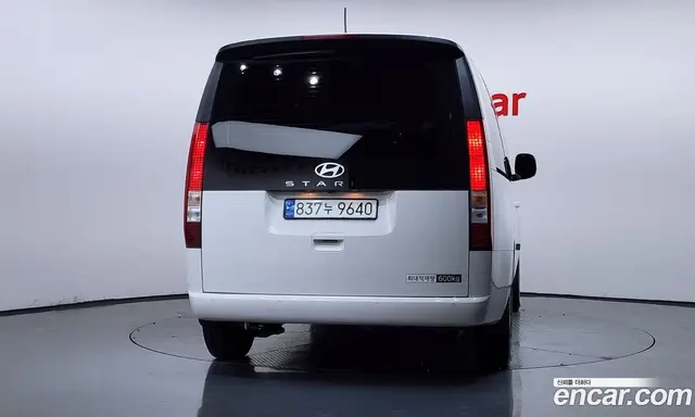 Hyundai Staria 2024 3.5 автомат (гидро), миниатюра 4 Hyundai Staria 2024 3.5 автомат (гидро), миниатюра 4