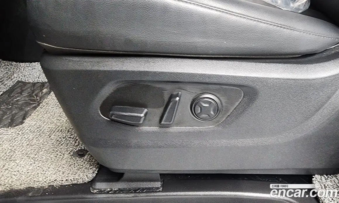 Hyundai Staria 2024 3.5 автомат (гидро), фото 31 Hyundai Staria 2024 3.5 автомат (гидро), фото 31