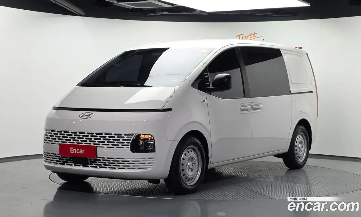 Hyundai Staria 2025 2.2 автомат (гидро), фото 1 Hyundai Staria 2025 2.2 автомат (гидро), фото 1