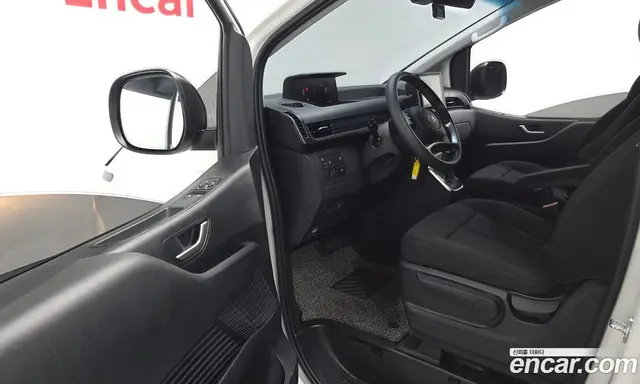 Hyundai Staria 2025 2.2 автомат (гидро), миниатюра 10 Hyundai Staria 2025 2.2 автомат (гидро), миниатюра 10