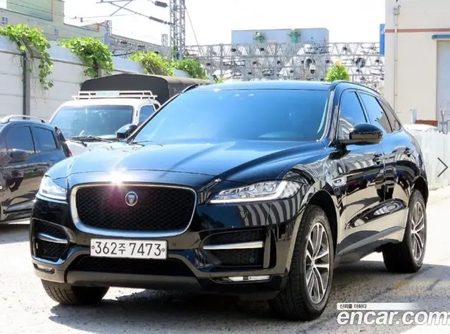 Jaguar F-Pace 2019 2.0 автомат (гидро), миниатюра 2 Jaguar F-Pace 2019 2.0 автомат (гидро), миниатюра 2
