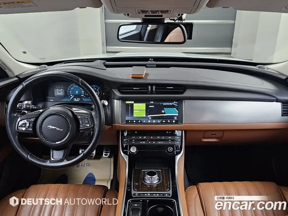 Jaguar XF 2016 3.0 автомат (гидро), фото 7 Jaguar XF 2016 3.0 автомат (гидро), фото 7