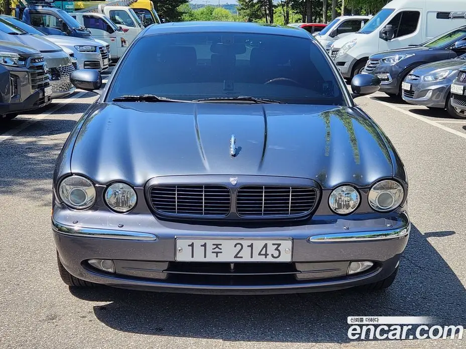 Jaguar XJ-8 2005 3.6 автомат (гидро), фото 1 Jaguar XJ-8 2005 3.6 автомат (гидро), фото 1