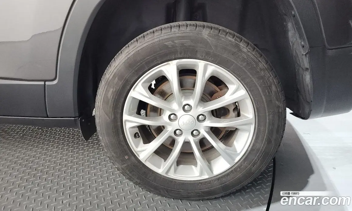 Jeep Cherokee 2018 2.4 автомат (гидро), фото 7 Jeep Cherokee 2018 2.4 автомат (гидро), фото 7