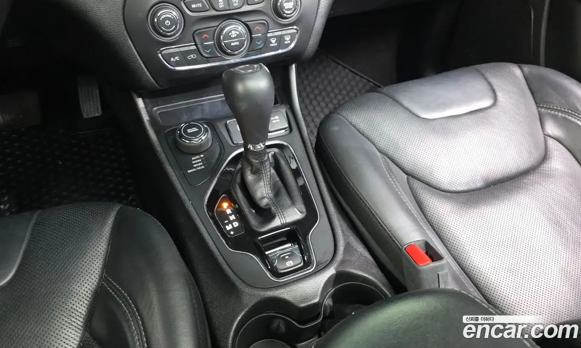 Jeep Cherokee 2021 2.4 автомат (гидро), фото 12 Jeep Cherokee 2021 2.4 автомат (гидро), фото 12