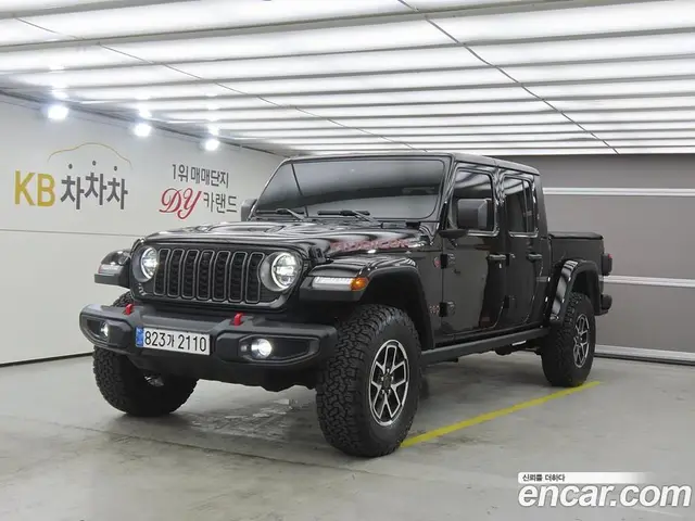 Jeep Gladiator 2025 3.6 автомат (гидро), миниатюра 1 Jeep Gladiator 2025 3.6 автомат (гидро), миниатюра 1