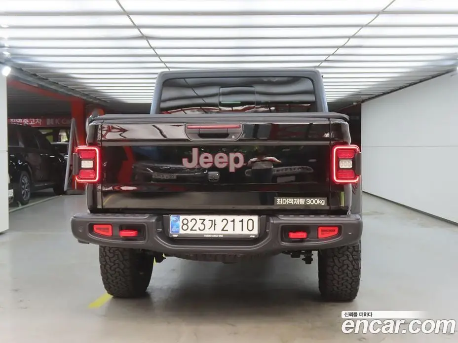 Jeep Gladiator 2025 3.6 автомат (гидро), фото 3 Jeep Gladiator 2025 3.6 автомат (гидро), фото 3