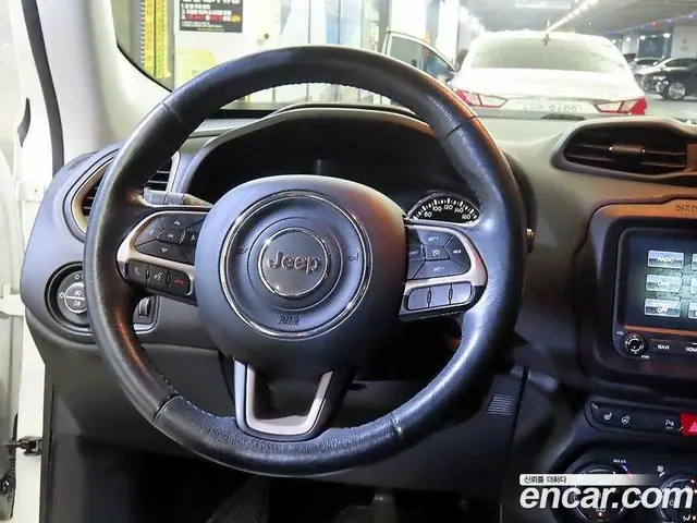 Jeep Renegade 2016 2.0 автомат (гидро), миниатюра 8 Jeep Renegade 2016 2.0 автомат (гидро), миниатюра 8