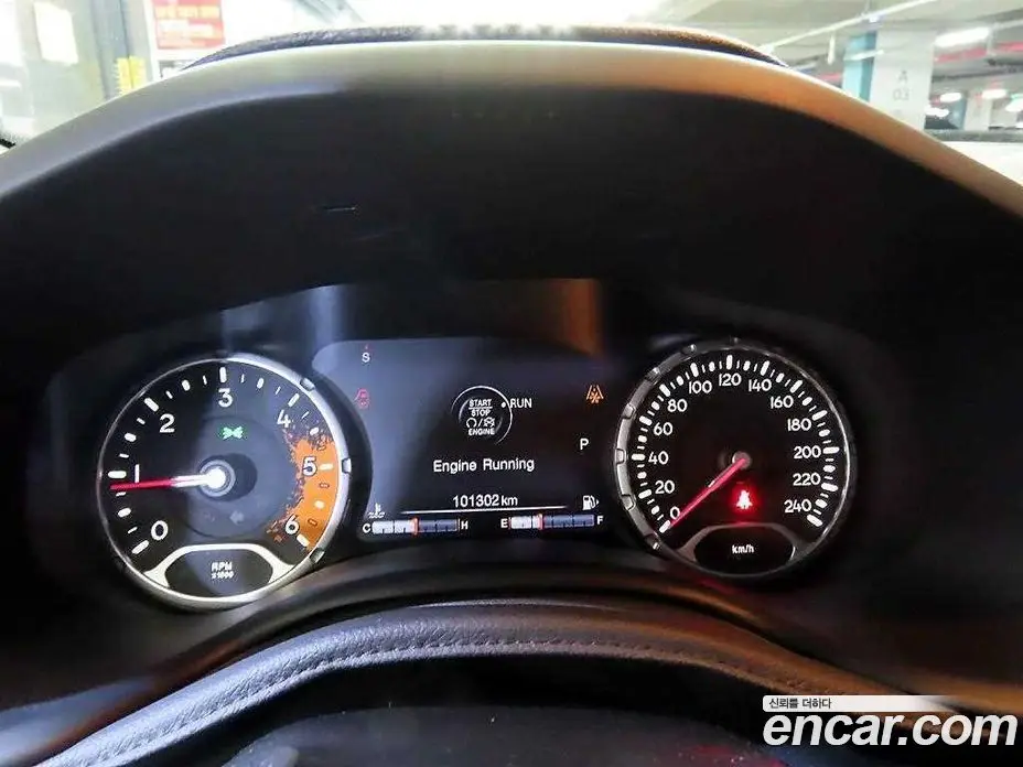 Jeep Renegade 2016 2.0 автомат (гидро), фото 9 Jeep Renegade 2016 2.0 автомат (гидро), фото 9