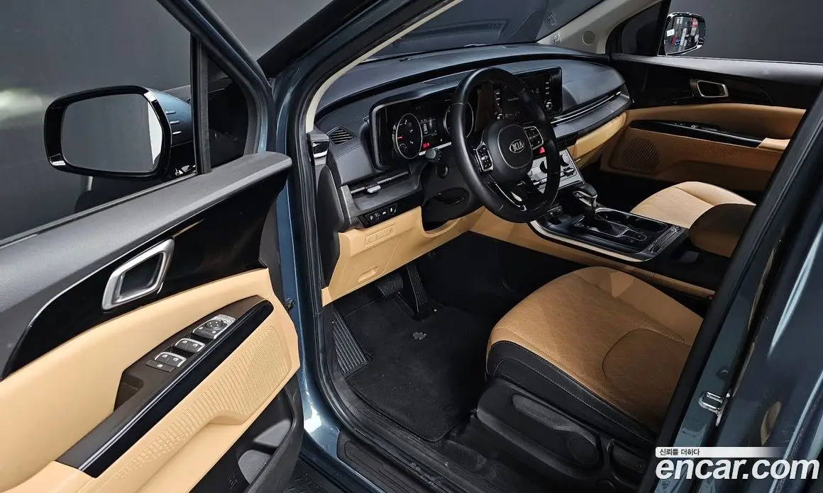 Kia Carnival 2020 2.2 автомат (гидро), фото 12