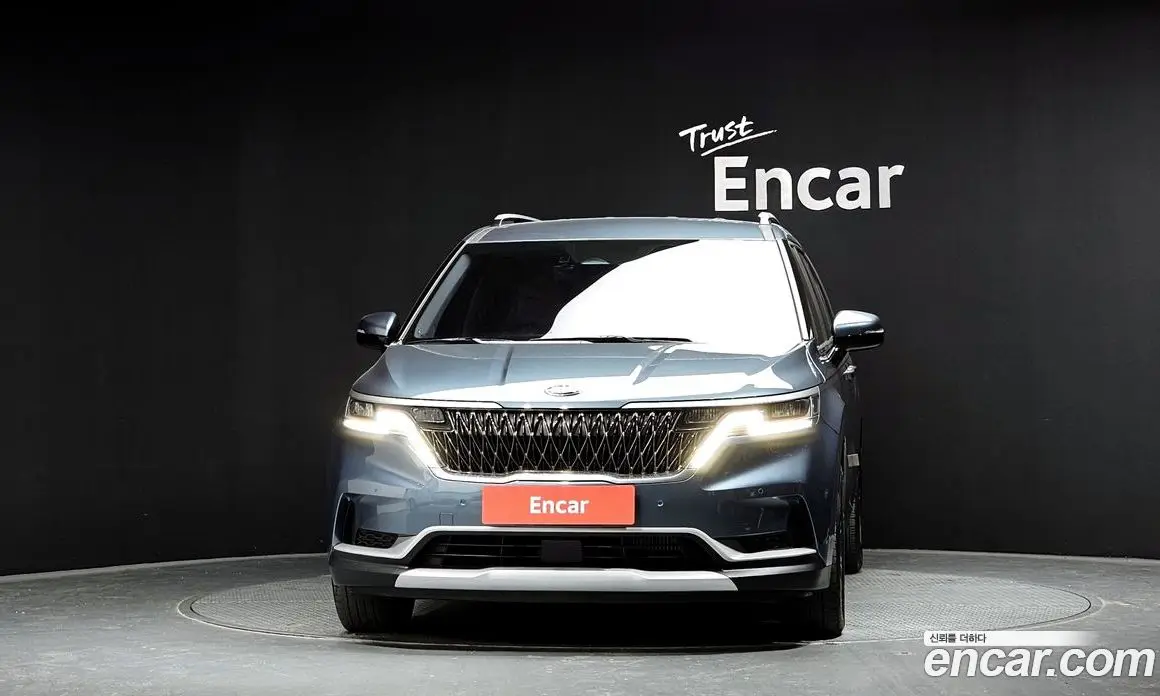 Kia Carnival 2020 2.2 автомат (гидро), фото 3