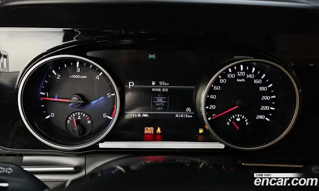 Kia Carnival 2020 2.2 автомат (гидро), миниатюра 8