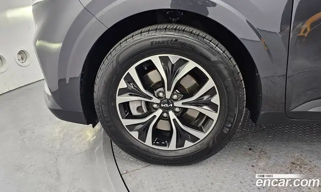 Kia Carnival 2022 3.5 автомат (гидро), миниатюра 5 Kia Carnival 2022 3.5 автомат (гидро), миниатюра 5