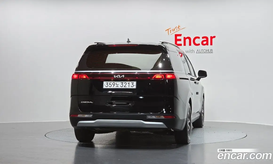 Kia Carnival 2022 3.5 автомат (гидро), фото 4