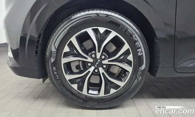 Kia Carnival 2022 3.5 автомат (гидро), миниатюра 5