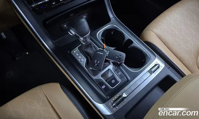 Kia Carnival 2022 3.5 автомат (гидро), миниатюра 9