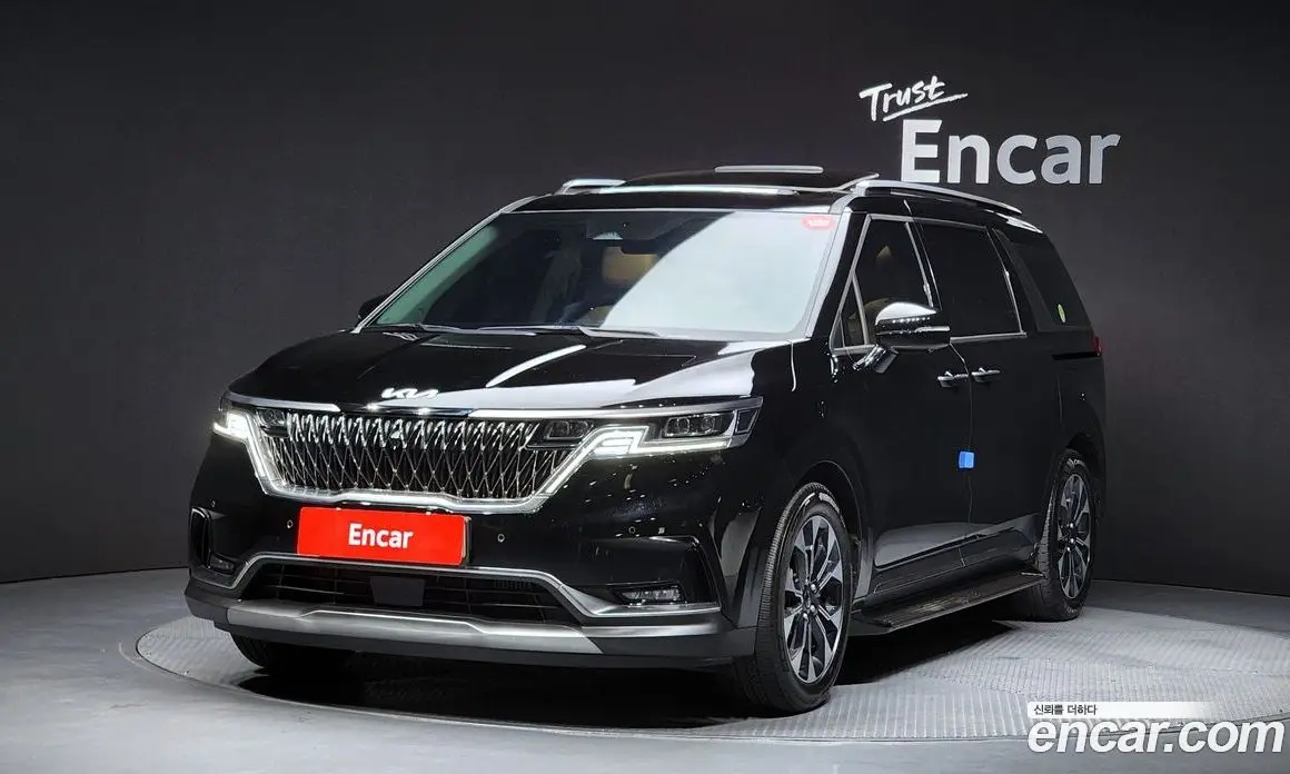 Kia Carnival 2023 2.2 автомат (гидро), фото 1 Kia Carnival 2023 2.2 автомат (гидро), фото 1