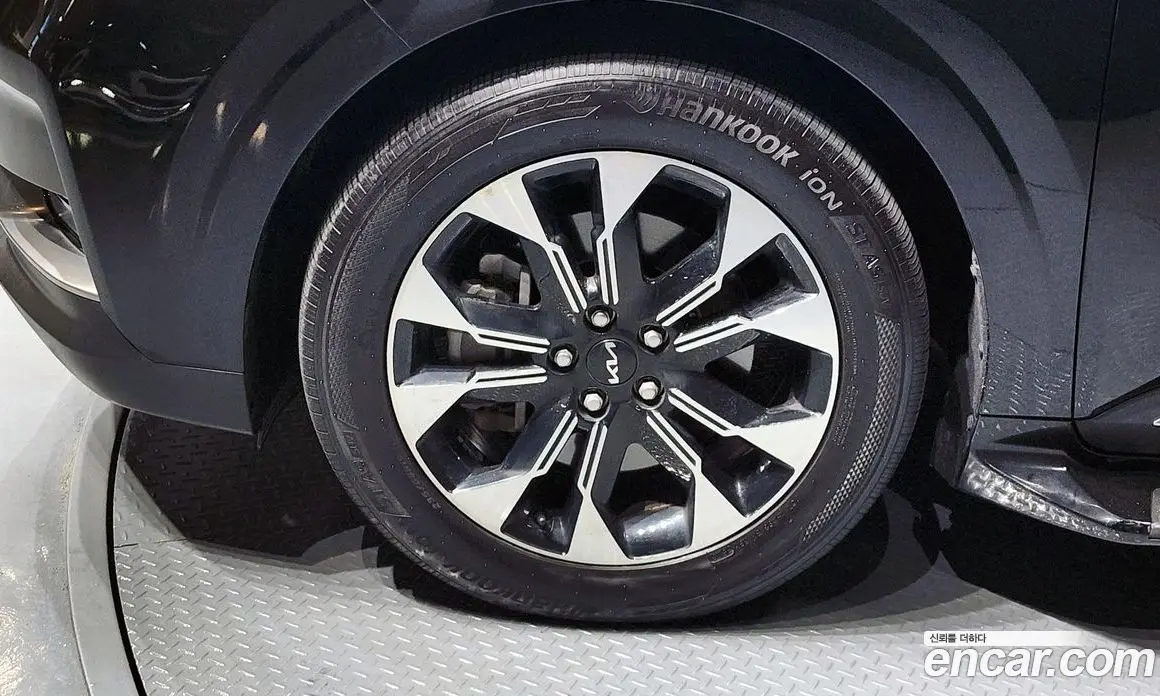 Kia Carnival 2023 2.2 автомат (гидро), фото 5 Kia Carnival 2023 2.2 автомат (гидро), фото 5