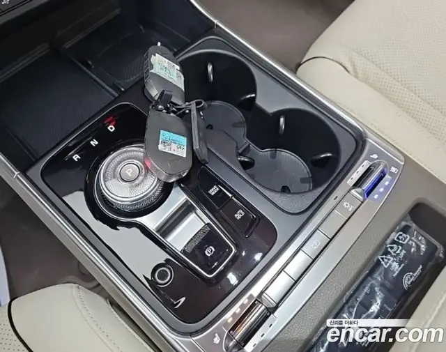 Kia Carnival 2024 3.5 автомат (гидро), миниатюра 9 Kia Carnival 2024 3.5 автомат (гидро), миниатюра 9