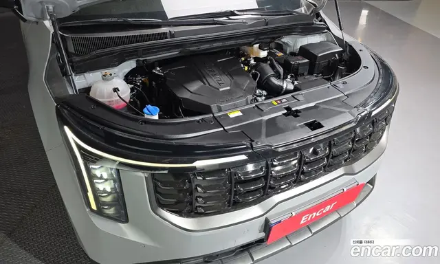 Kia Carnival 2025 2.2 автомат (гидро), миниатюра 6