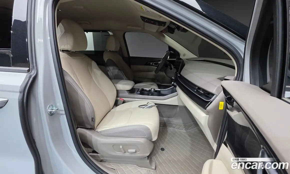 Kia Carnival 2025 2.2 автомат (гидро), фото 10