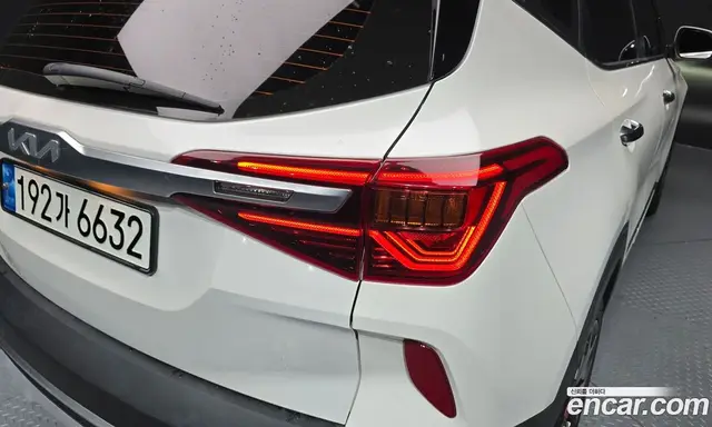 Kia Seltos 2022 1.6 автомат (гидро), миниатюра 9