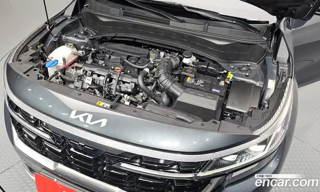 Kia Seltos 2023 1.6 автомат (гидро), миниатюра 6
