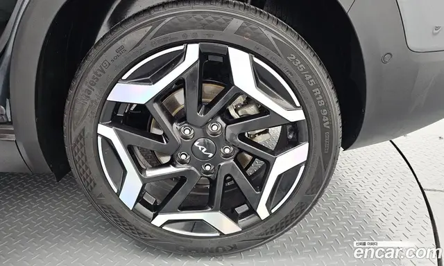 Kia Seltos 2023 1.6 автомат (гидро), миниатюра 7