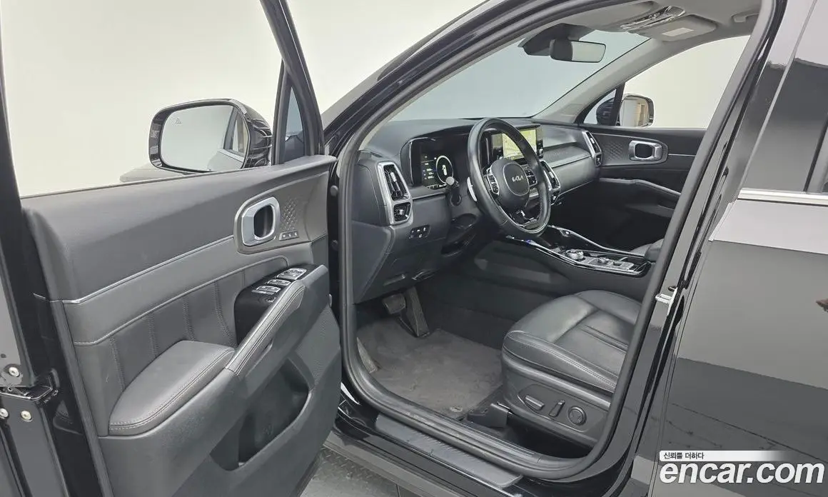 Kia Sorento 2023 2.2 автомат (гидро), фото 10