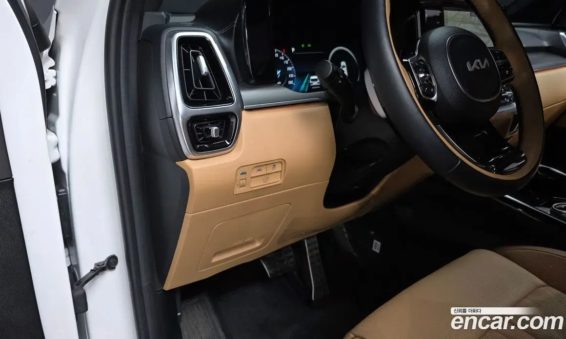 Kia Sorento 2023 1.6 автомат (гидро), фото 19 Kia Sorento 2023 1.6 автомат (гидро), фото 19