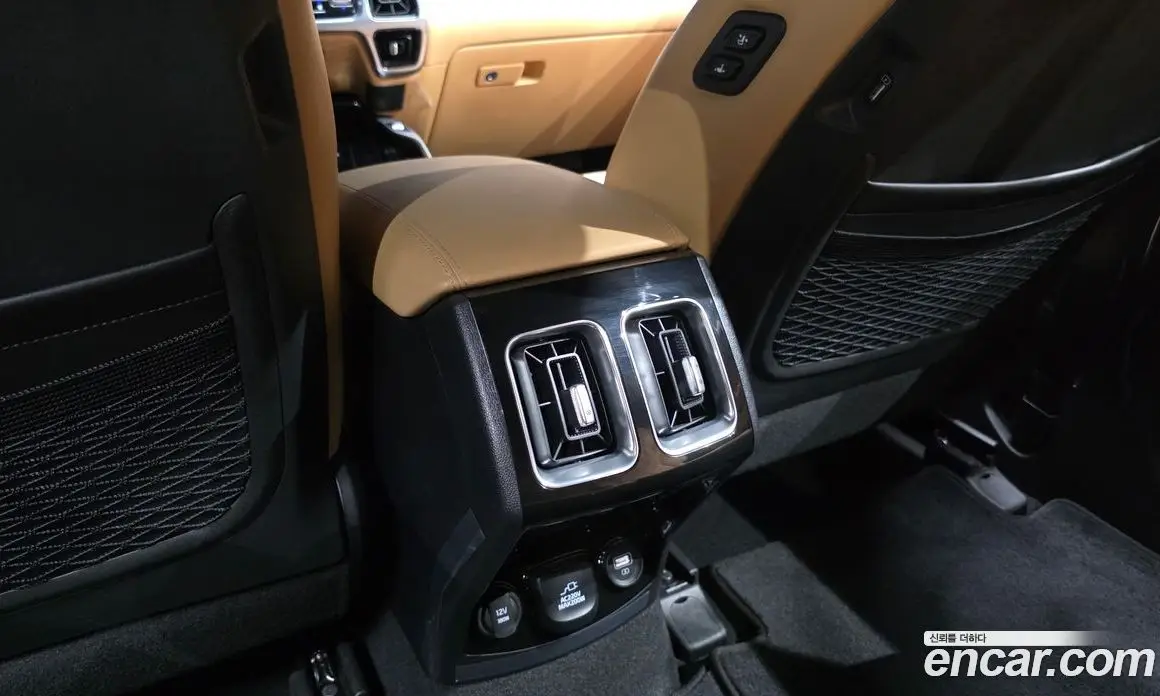 Kia Sorento 2023 1.6 автомат (гидро), фото 34 Kia Sorento 2023 1.6 автомат (гидро), фото 34