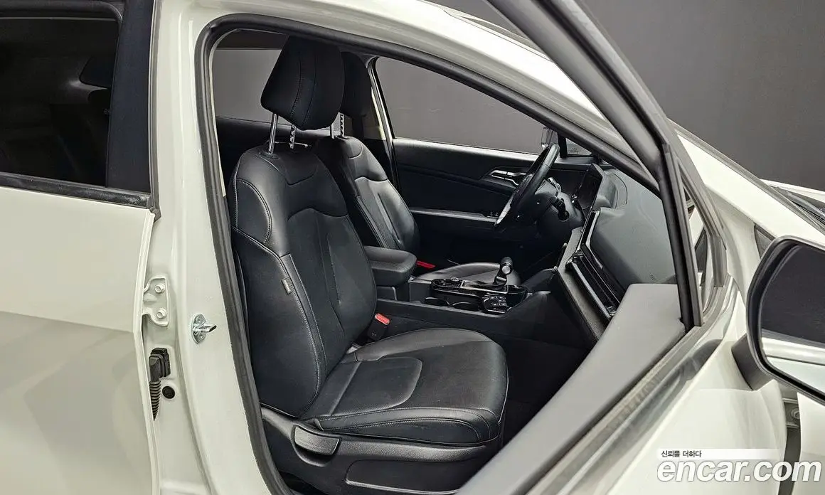 Kia Sportage 2024 1.6 автомат (гидро), фото 12 Kia Sportage 2024 1.6 автомат (гидро), фото 12