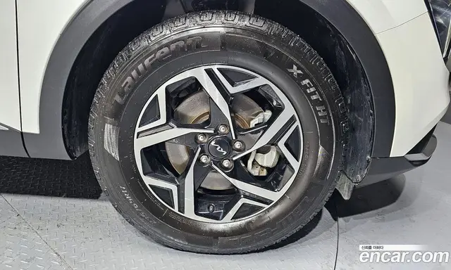 Kia Sportage 2024 1.6 автомат (гидро), миниатюра 5 Kia Sportage 2024 1.6 автомат (гидро), миниатюра 5