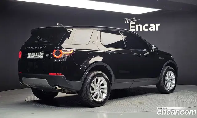 Land Rover Discovery Sport 2017 2.0 автомат (гидро), миниатюра 2 Land Rover Discovery Sport 2017 2.0 автомат (гидро), миниатюра 2