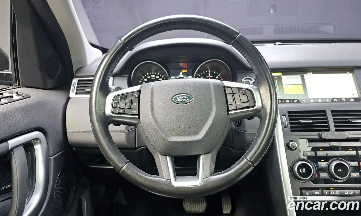 Land Rover Discovery Sport 2017 2.0 автомат (гидро), фото 12 Land Rover Discovery Sport 2017 2.0 автомат (гидро), фото 12