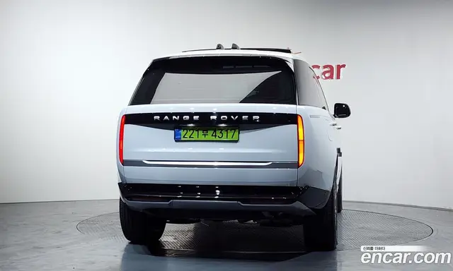 Land Rover Range Rover 2025 3.0 автомат (гидро), миниатюра 4