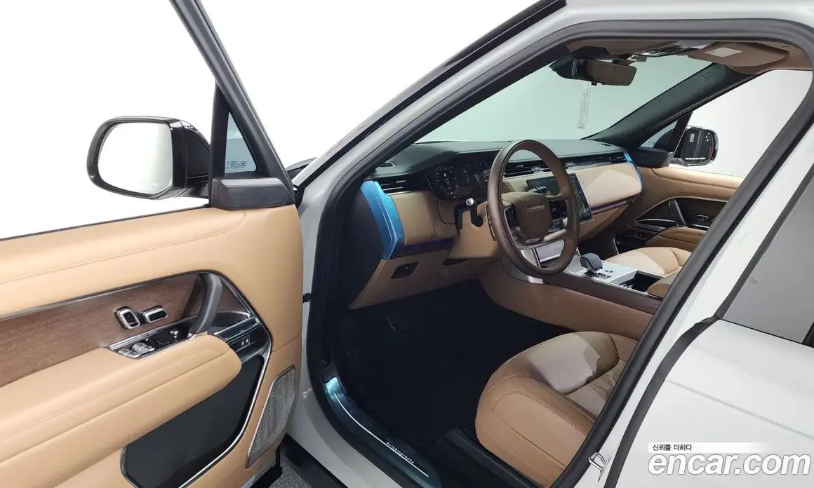 Land Rover Range Rover 2025 3.0 автомат (гидро), фото 10