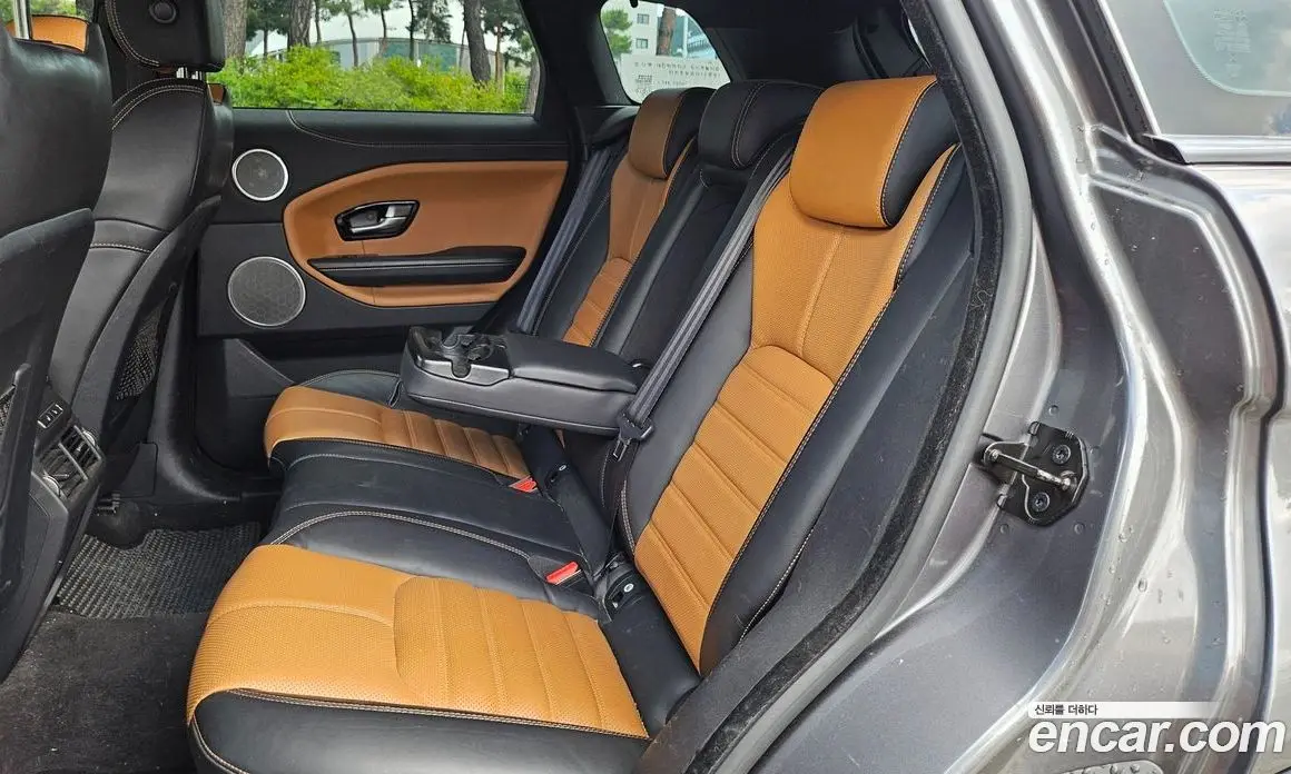 Land Rover Range Rover Evoque 2016 2.0 автомат (гидро), фото 12