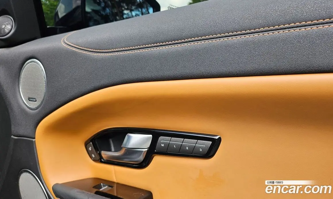 Land Rover Range Rover Evoque 2016 2.0 автомат (гидро), фото 13