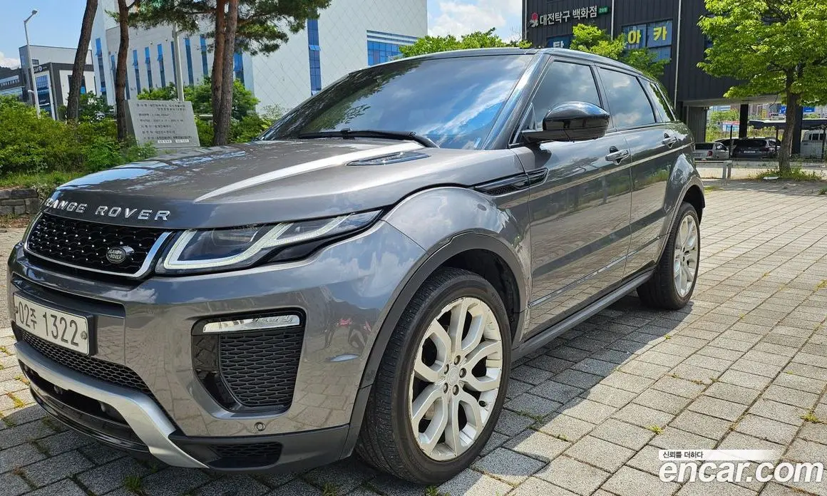 Land Rover Range Rover Evoque 2016 2.0 автомат (гидро), фото 3