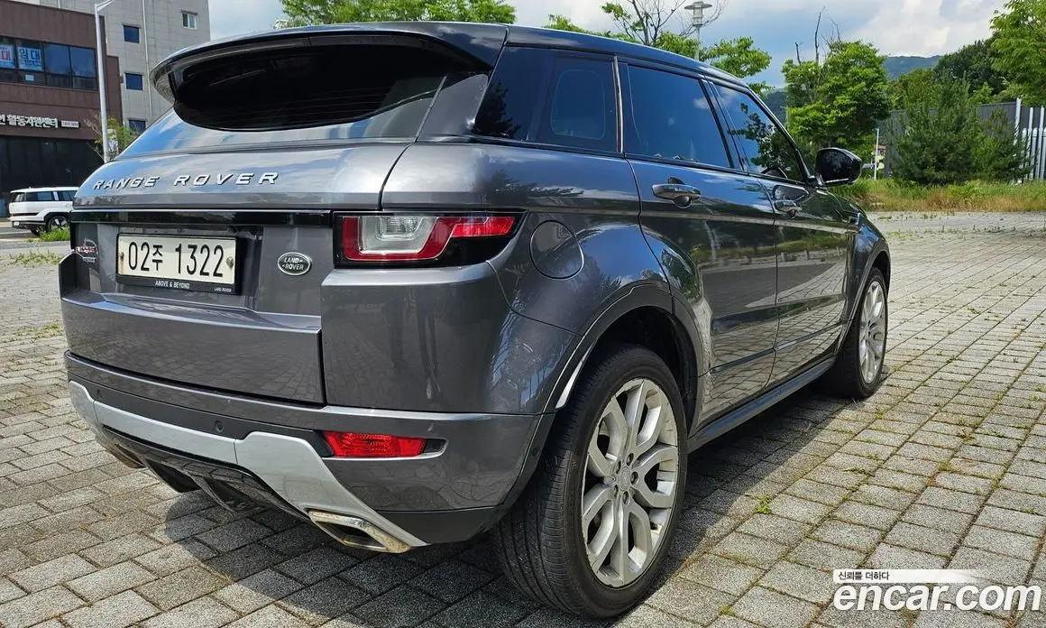 Land Rover Range Rover Evoque 2016 2.0 автомат (гидро), фото 7