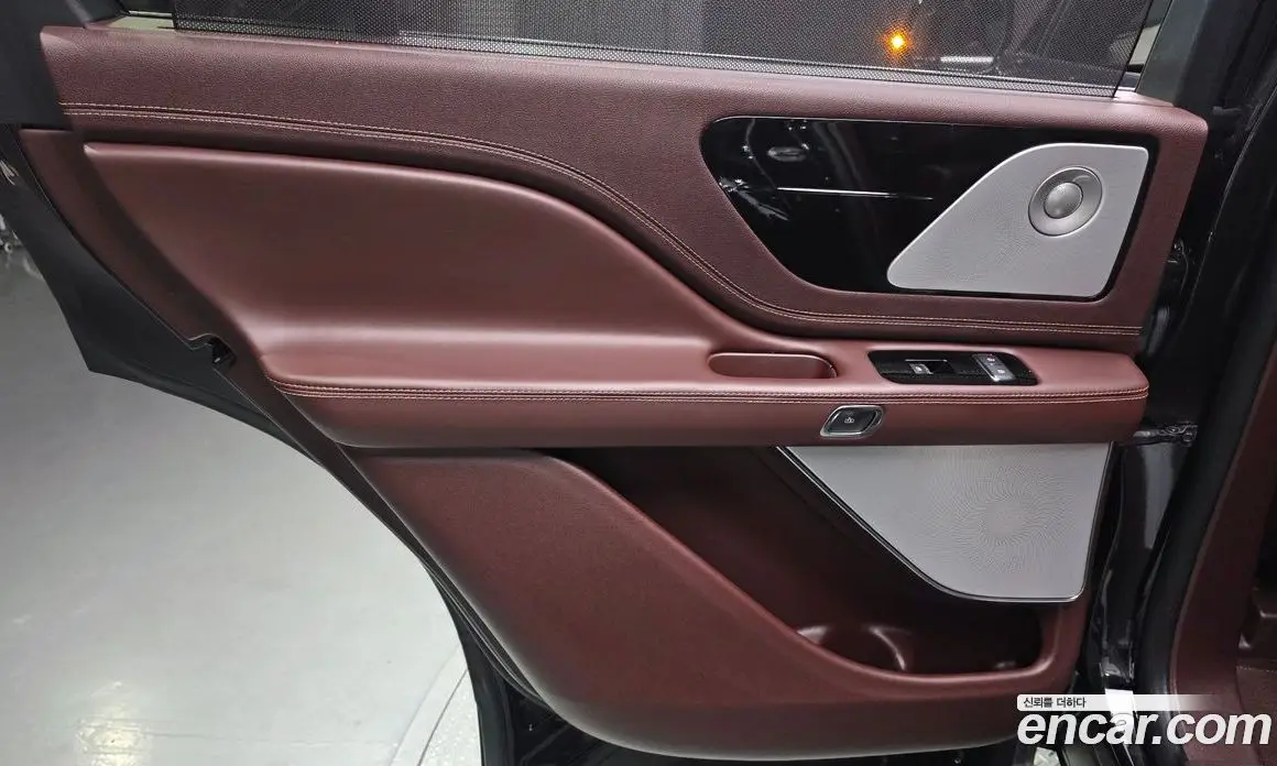 Lincoln Aviator 2023 3.0 автомат (гидро), фото 14 Lincoln Aviator 2023 3.0 автомат (гидро), фото 14