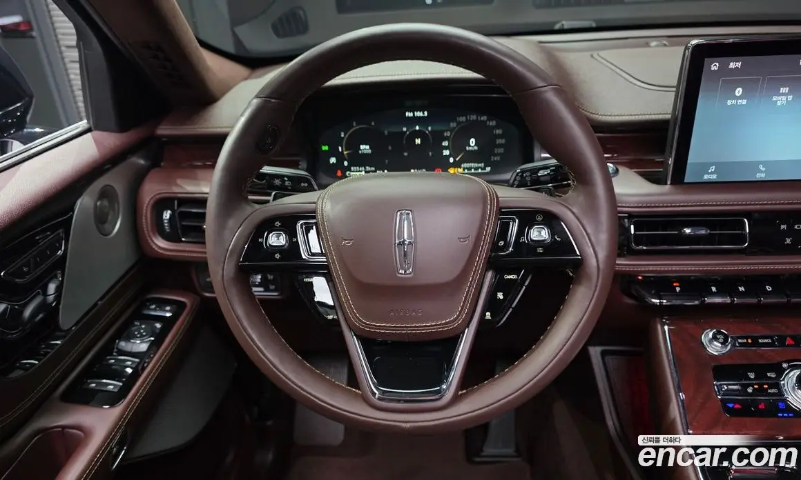 Lincoln Aviator 2023 3.0 автомат (гидро), фото 18 Lincoln Aviator 2023 3.0 автомат (гидро), фото 18