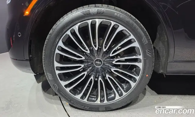 Lincoln Aviator 2023 3.0 автомат (гидро), миниатюра 4 Lincoln Aviator 2023 3.0 автомат (гидро), миниатюра 4