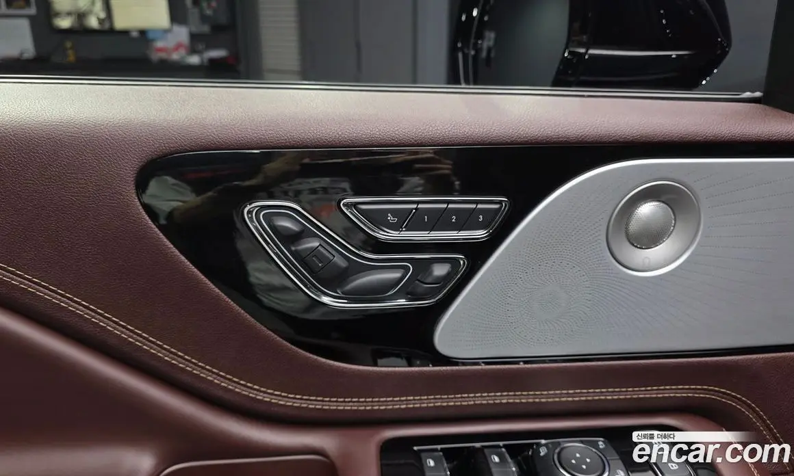 Lincoln Aviator 2023 3.0 автомат (гидро), фото 34 Lincoln Aviator 2023 3.0 автомат (гидро), фото 34