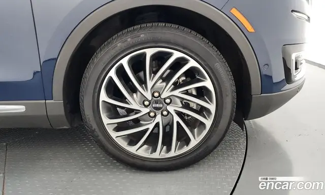 Lincoln Nautilus 2019 2.7 автомат (гидро), миниатюра 7