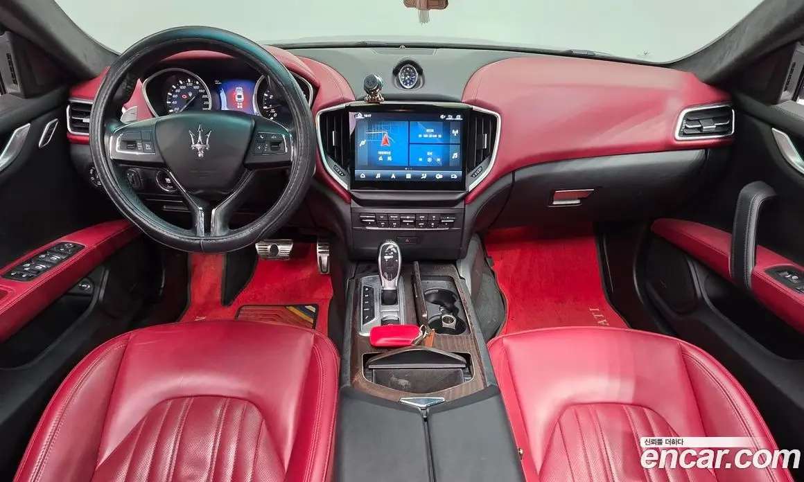 Maserati Ghibli 2016 3.0 автомат (гидро), фото 7 Maserati Ghibli 2016 3.0 автомат (гидро), фото 7
